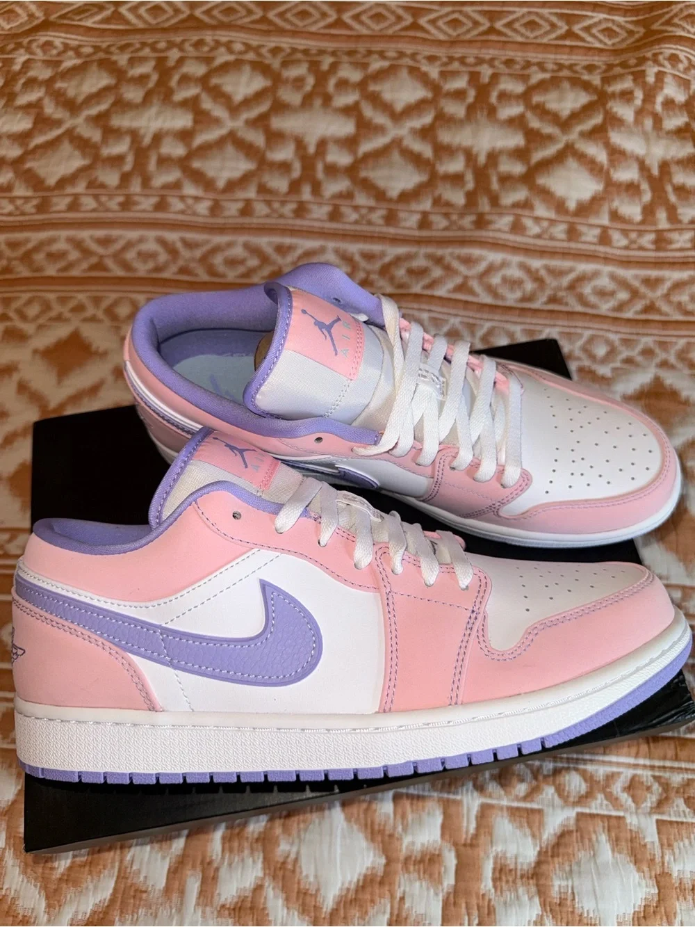 Air Jordan 1 Low SE “Arctic Punch” (arctic punch/purple pulse/white) sz 11.5